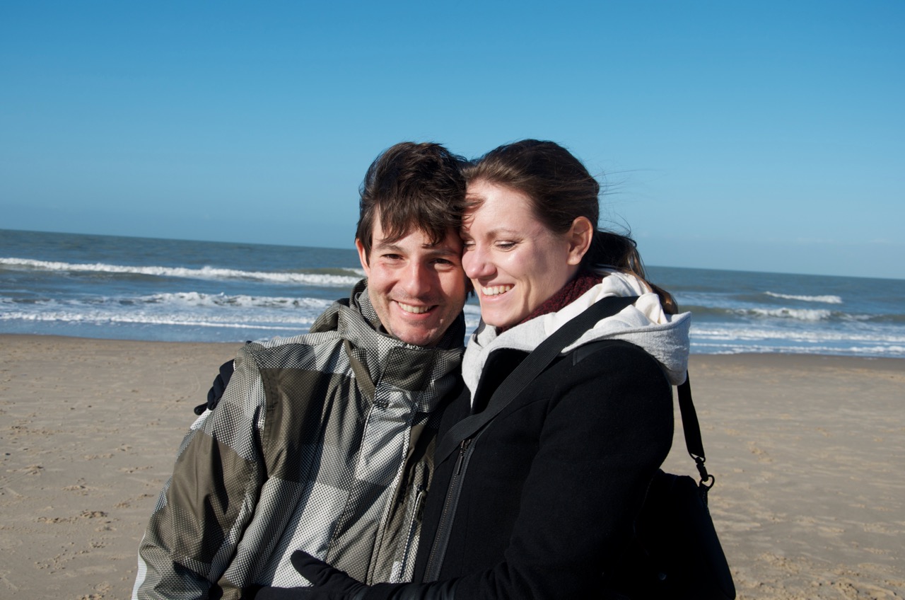 Maaike & Oliver on the beach